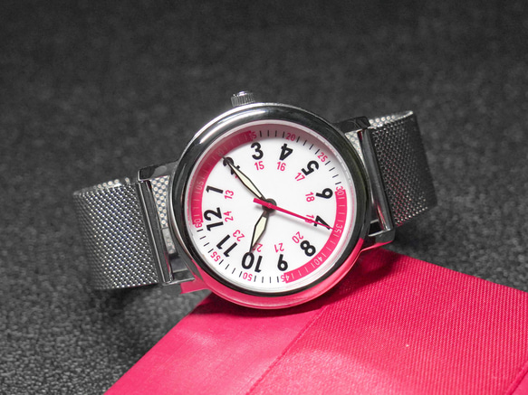 護士手錶 易讀錶盤 紅色間隔 全球免運 第3張的照片