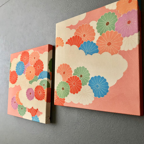 着物のファブリックパネル　桃色と菊花２（２枚セット） 正月飾り　　サスティナブル　SDGs 1枚目の画像