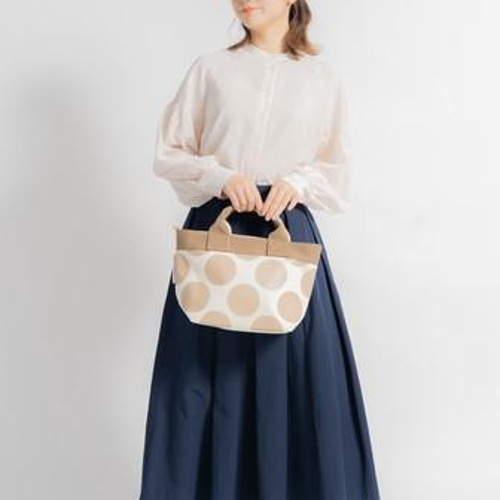 送料関税込★Brunello Cucinelli★フーラードミニトートバッグ 在庫処分セール50%off キャンバスラバープリントミニトート