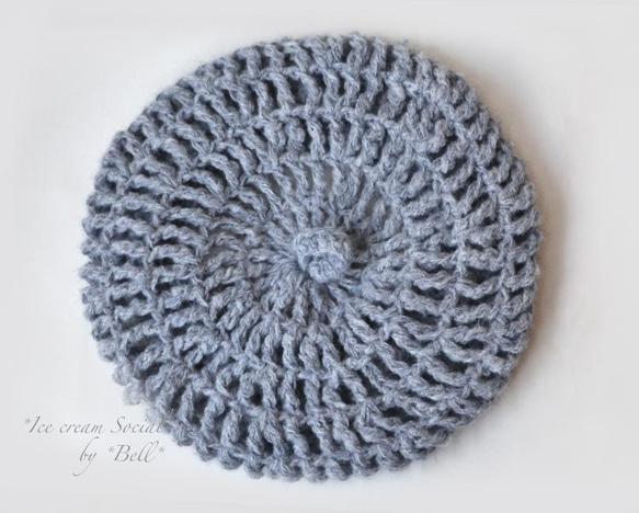 ふんわり手編みベレー帽＊ブルーベリー 3枚目の画像