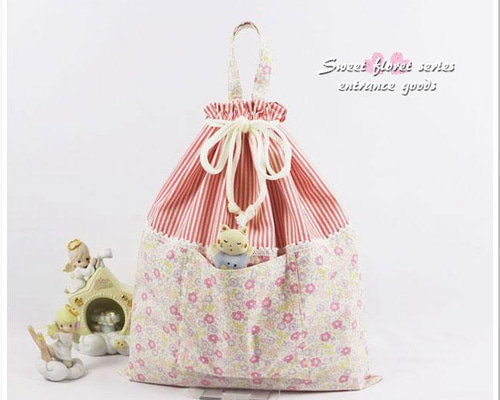 体操服袋/お着替え袋　ハンドメイド　小花柄 06bc5621fbe3064c3d150ad6e2f8e6