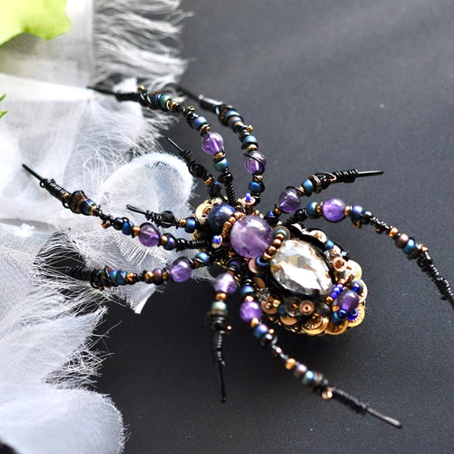再販 アメジスト スパイダー ブローチ 蜘蛛 ブローチ rococo3511 通販