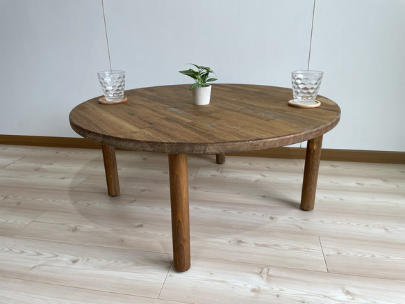 木のぬくもり感じる丸型テーブル・丸脚・ﾐﾃﾞｨｱﾑ 3枚目の画像