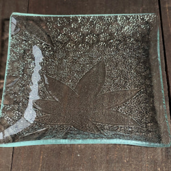 【オーダーページ】もみじ　小皿　昭和レトロガラス　アンティーク　型ガラス　もったいないをカタチに　思い出と一緒に 3枚目の画像