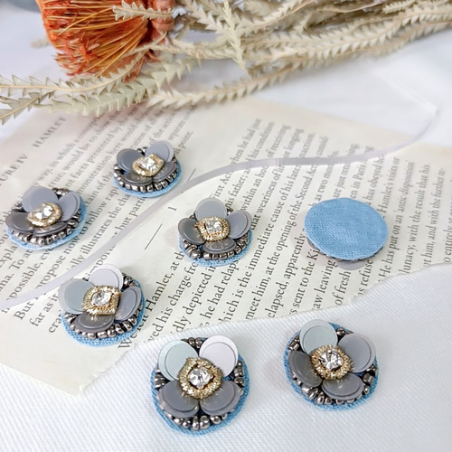 6個】ビーズ刺繍 カボション 4弁 フラワー バックフラット 貼付け