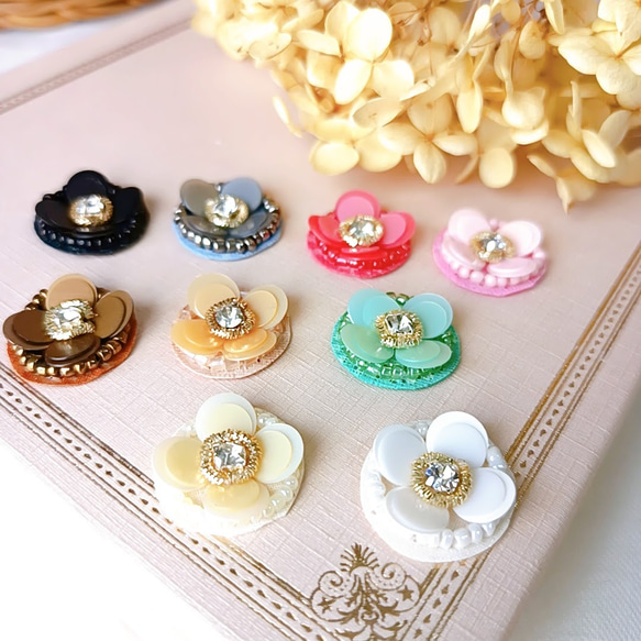 6個】ビーズ刺繍 カボション 4弁 フラワー バックフラット 貼付け