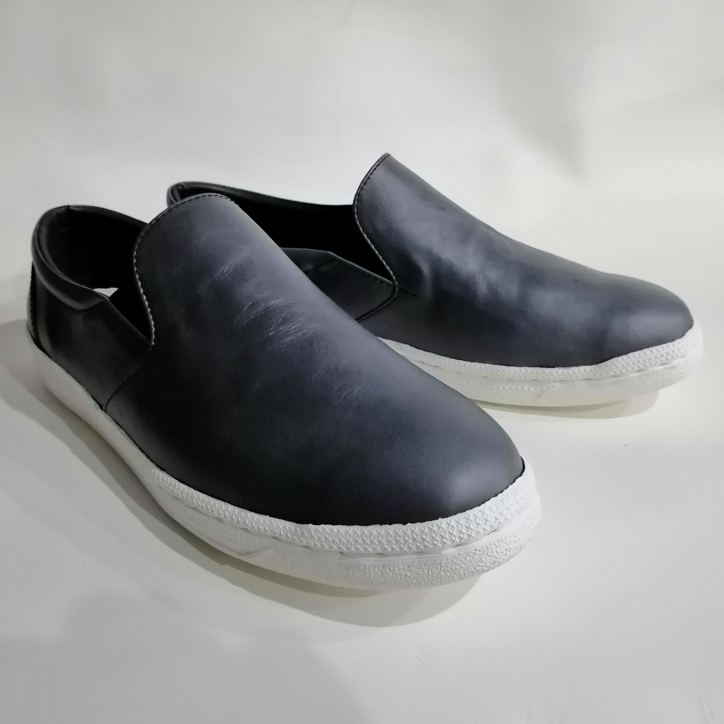 ◇新作◇本革◇スリッポン◇男女兼用◇スニーカーソール◇22.5-29cm◇本革◇無料サイズ調整◇色変更可◇ブラック◇