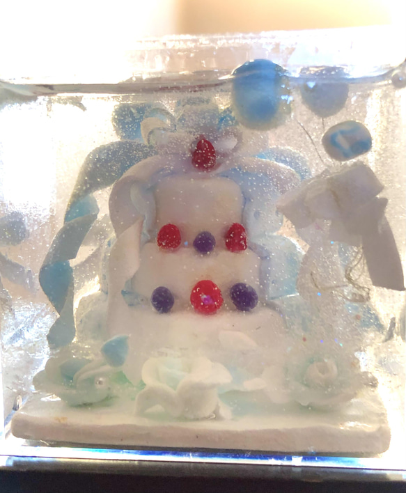 【受注生産】　レジン　〜結婚のお祝い〜　ウエディングケーキ置物 12枚目の画像