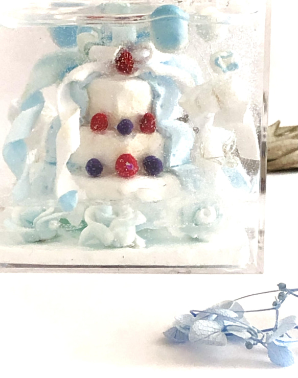 【受注生産】　レジン　〜結婚のお祝い〜　ウエディングケーキ置物 11枚目の画像
