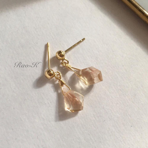✨rough stones✨オレゴンサンストーンのピアス/イヤリングsa