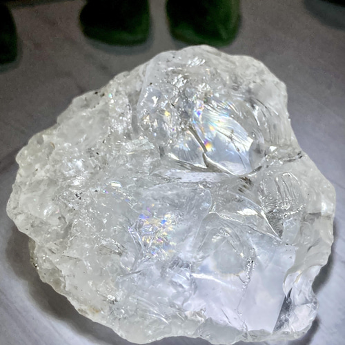 虹入り✨ ブラジル産 水晶 かち割り クリスタル その他置物 東洋 虹入り✨ ブラジル産 水晶 かち割り クリスタル その他置物 東洋