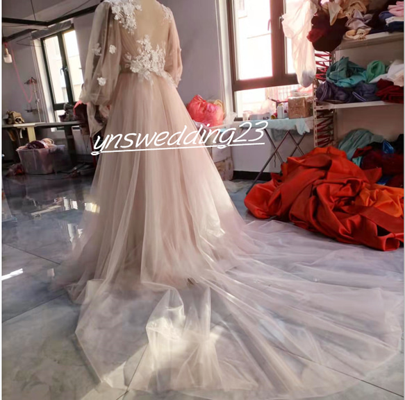 カラードレス    アンズの色     前撮り シースルー袖　小花レース  花嫁 3枚目の画像