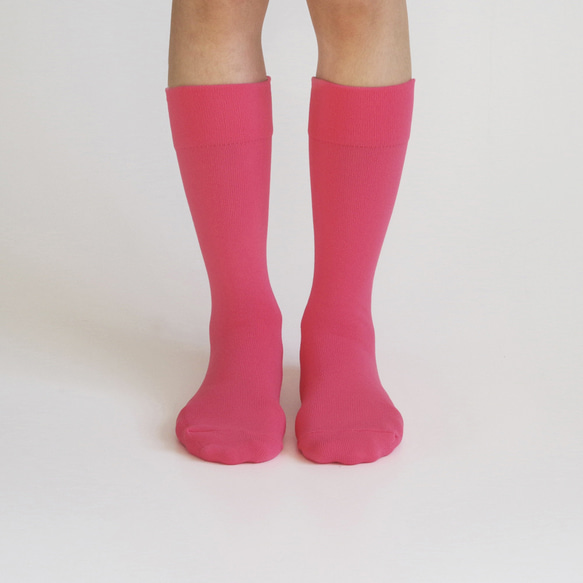 キナリノ掲載 ピンク 靴下 カラーソックス PINK フィット「TRIP SCOTT」 丈夫 速乾 カジュアル 4枚目の画像