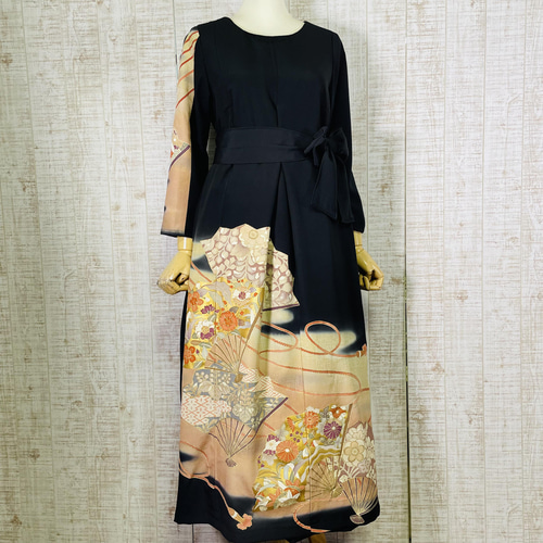 作家物＊扇面に花模様刺繍正絹黒留袖ワンピースM～L＆ギャザー