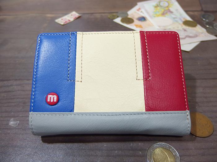 カラフル☆レザー☆２折り☆財布☆トリコロール☆ビタミンカラー☆収納力☆北欧カラー