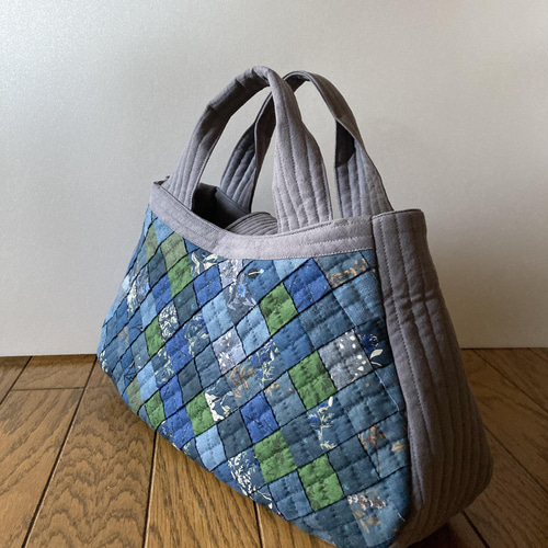 ももりん様•キルトゲイトパッチワークキルトトートバッグ Shop オリジナル】ブロックプリント キルティングパッチワーク