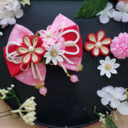 つまみ細工髪飾り 摘まみ細工藤の花 パール 紫 白 銀 金 着物 ⭐～楓樺