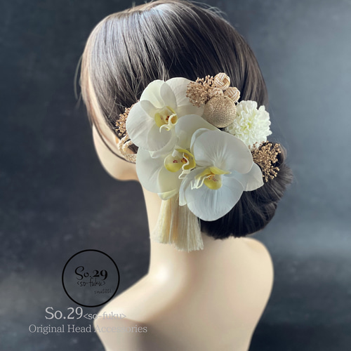 白無垢 打掛けラメ入りイ 白無垢、色打掛】挙式と披露宴、花嫁のおしゃれきものセレクト術