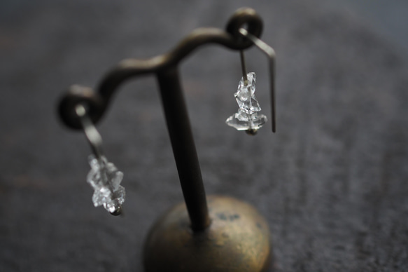 herkimer diamond silver pierce (ragged) 10枚目の画像