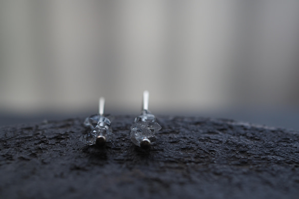 herkimer diamond silver pierce (ragged) 4枚目の画像