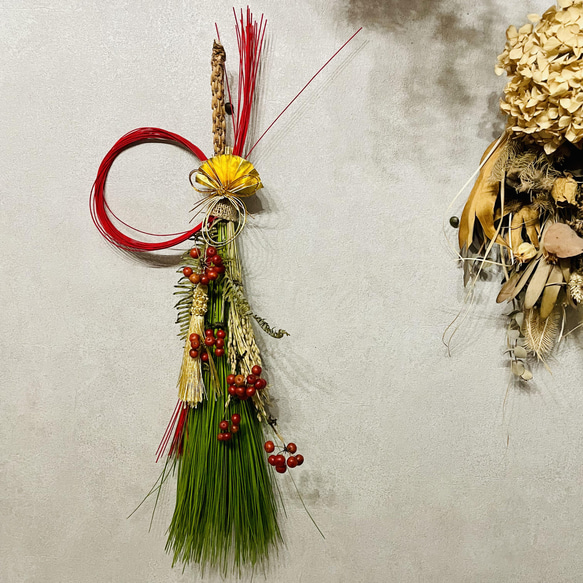 和モダン正月飾り~大王松と山帰来 しめ縄・しめ飾り Akari 通販