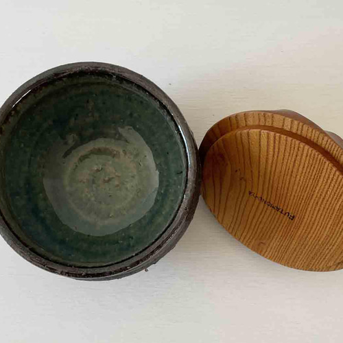壺型・イッチン下地・黒・蓋物 お椀・ボウル・鉢 FUTAMONO-YA