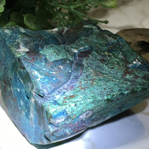 女神の石✨　クリソコラ　珪孔雀石　ラフストーン　原石 Amazon.co.jp: 女神の石 クリソコラ 珪孔雀石 原石 ラフストーン