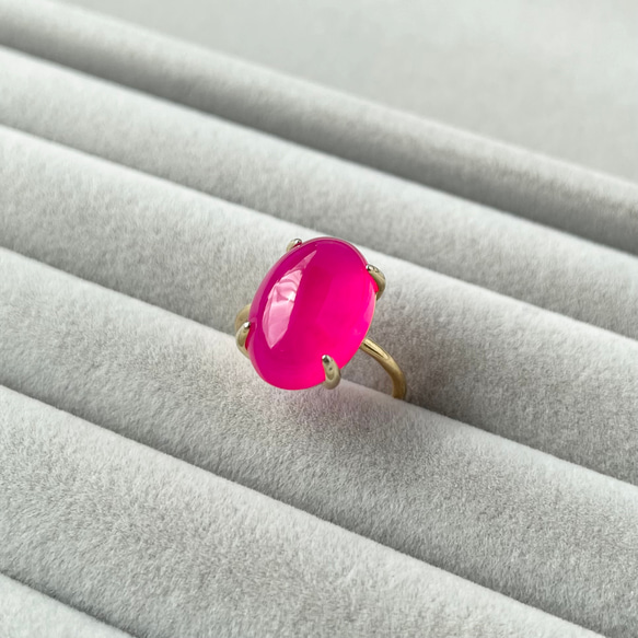 Fuchsia Pink Chalcedony Oval Ring《SILVER or GOLD》 4枚目の画像