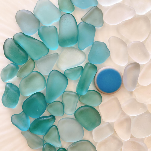 シーグラス 119 中粒ホワイト＆ブルーmix ビーチグラス ガラス