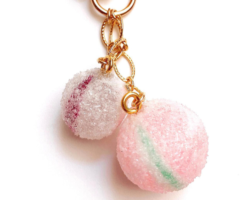 昭和レトロ★駄菓子屋さん30円100付ピンクレディー・キーホルダー 楽天市場】レトロ駄菓子 両面キーホルダー メロンフーセンガム