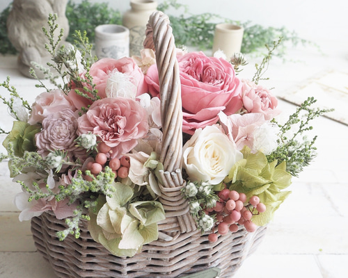 HANDMADE プリザーブドフラワー アレンジメント 花籠 薔薇 薔薇いっぱいの花籠＊お花畑の花摘みバスケットアレンジメント