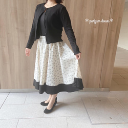 親子リンク♡モノトーンのレディース用サーキュラースカート♡(受注製作/フリーsize) 2枚目の画像