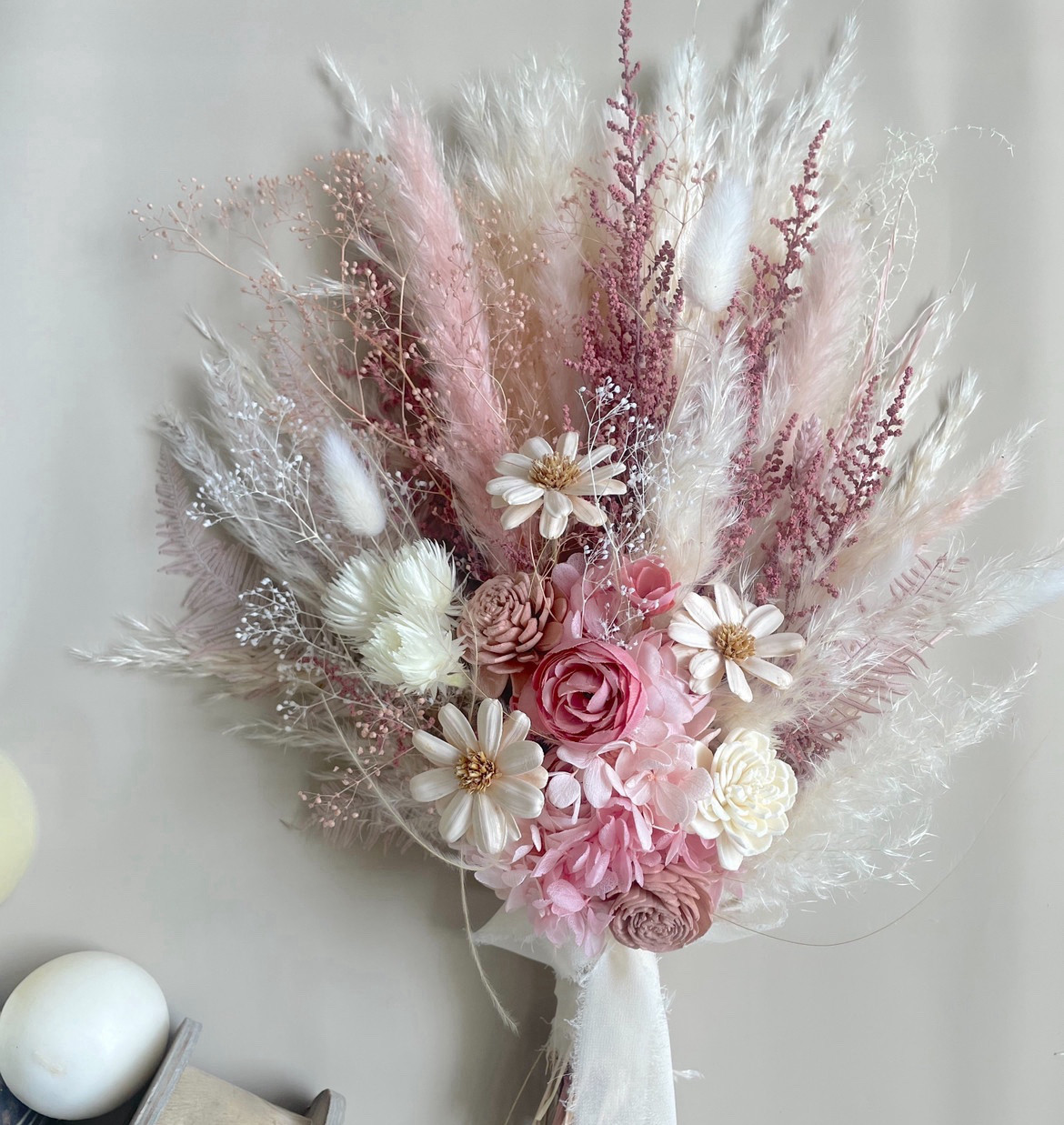 ふんわりパンパスとピンクのブーケ　受注製作