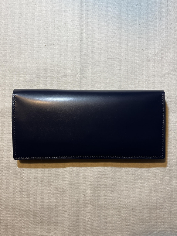 ハンドメイド手縫『濃紺の革の長財布』 1枚目の画像