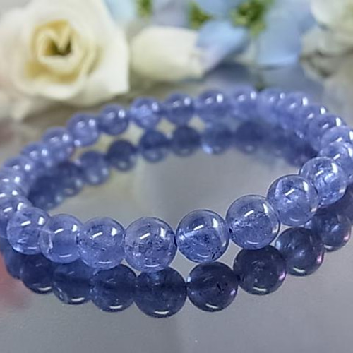 高品質/一点もの】タンザナイト タンザニア産 7㎜ 美しい 透明感