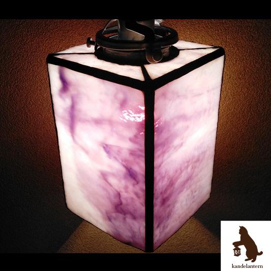 ペンダントライト「うろぼろ灯（白紫）」ステンドグラス ランプ【送料無料】