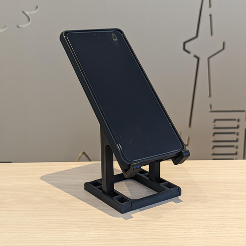 FF×能作 曲がるスマホスタンド チョコボ タブレットスタンド 黒 ABS スマホスタンド 折りたたみ式 調整