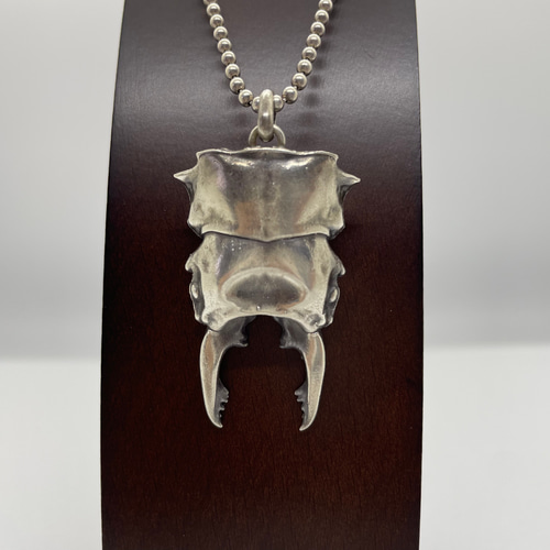 ギラファノコギリクワガタ ペンダントトップ シルバーアクセサリー ギラファノコギリクワガタ(ペンダントトップ)シルバー