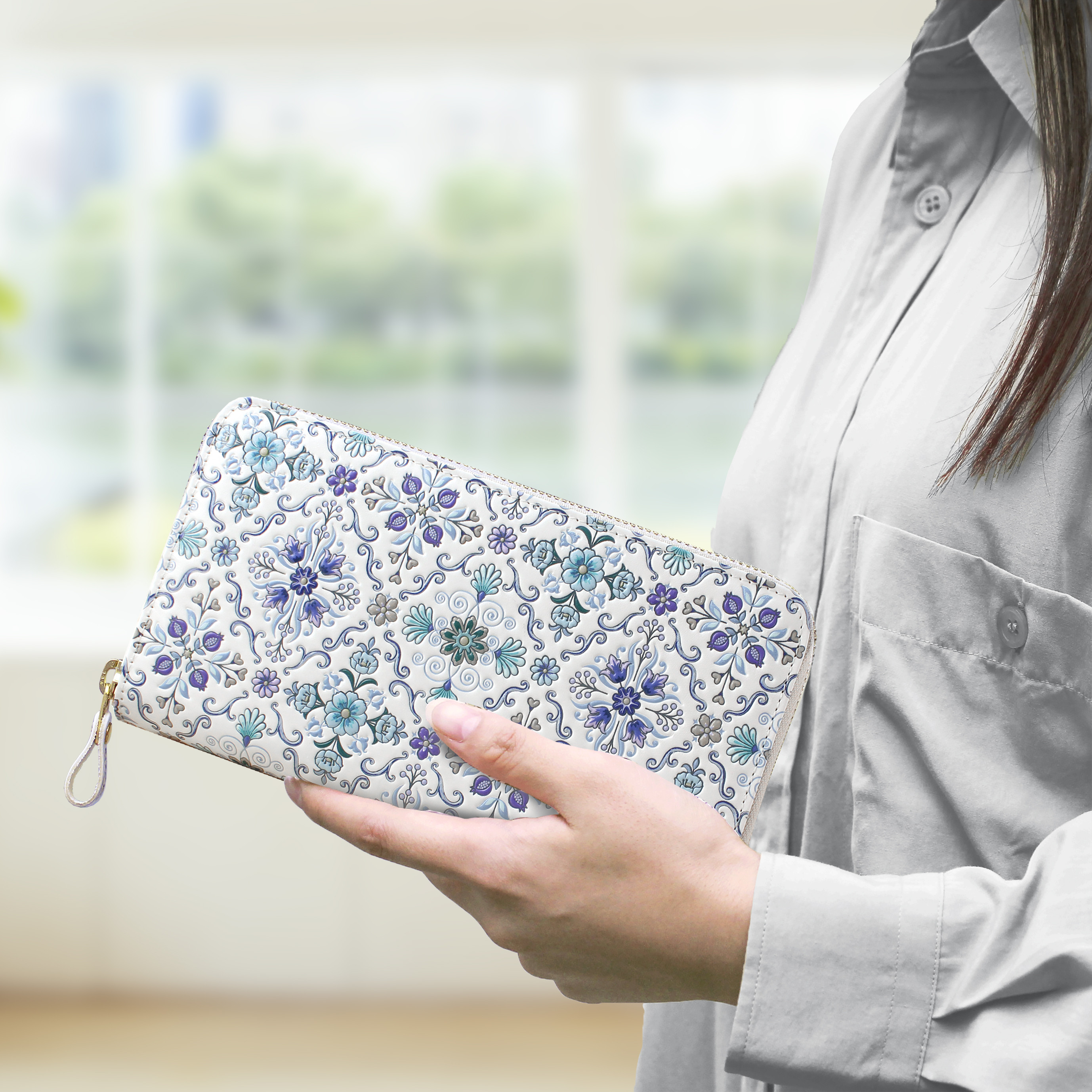 浅草文庫　牛革/文庫革　ラウンド長財布　大容量　オリエント/ブルー　「晴れやかブルー2023」【470214】