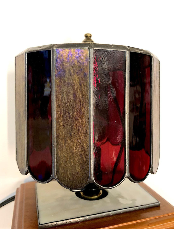 ステンドグラスランプ（ グレーイリデセント&ルビーレッドウォーター）円柱型 12枚目の画像