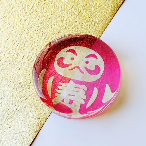 必勝！祈願！だるま ガラス製ペーパーウェイト 専用スタンド付き