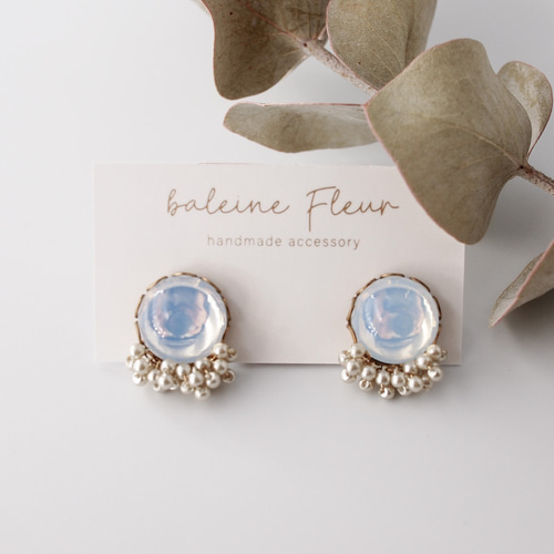 人気】『tsubu tsubu pearl (vintage swarovski opal glass