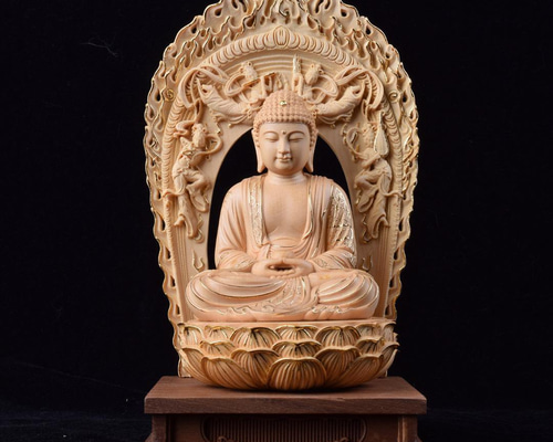 【修縁堂】新作　仏教工芸品　木彫仏像 三宝仏 釈迦牟尼 木彫仏像 仏教工芸品 釈迦牟尼 釈迦如来 本金 切金 木彫仏像 仏教美術 仏教工芸品