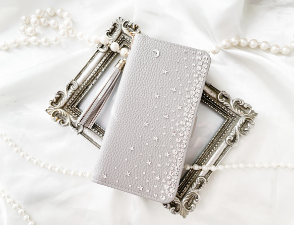 手帳型Phone15pro,14他 月 星クリスタル グレー スワロフスキーデコレーション ケース ニュアンスカラー                                     商品をご覧頂きありがとうございます。 Swarovski®︎ Crys L1229084906(9425円)