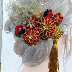 つまみ細工    成人式 卒業式 結婚式 ウェディング 袴 前撮り 髪飾り 1枚目の画像