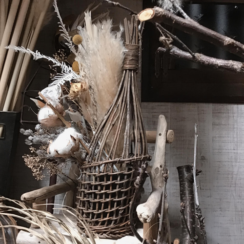 2025❤︎古風な和風籠にドライフラワーアレンジ❤︎壁にも置いても素敵