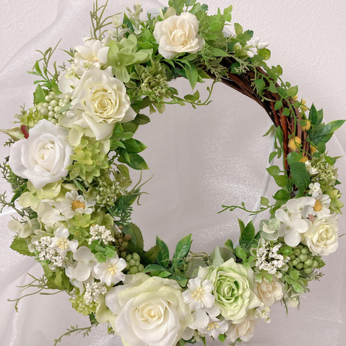特大サイズ登場❣大人気ナチュラル☘リース【白バラとグリーンの壁掛け  