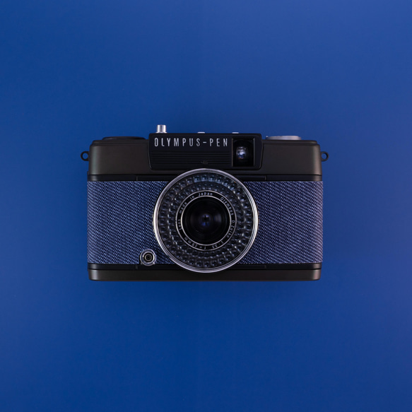 【全国送料無料】レトロフィルムカメラ オリンパス PEN EE-3 Indigo Blue【安心3点セット】 1枚目の画像