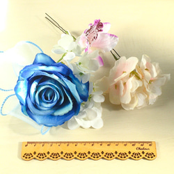 薔薇と紫陽花の髪飾り【3点セット】（ブルー&ホワイト系）◆クリップブローチ・7㎝玉つきUピン◇成人式 3枚目の画像