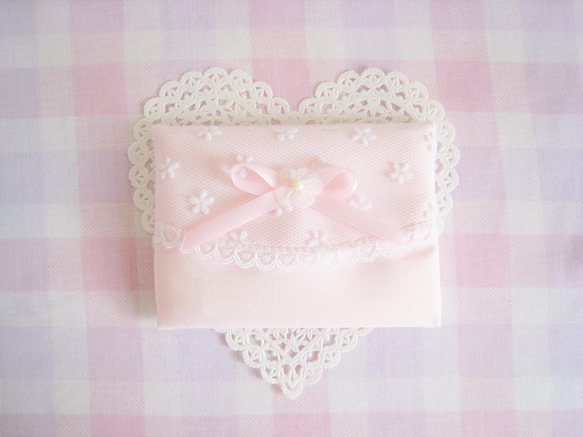 可愛いレースとリボンのポケットティッシュケース（パステルピンク